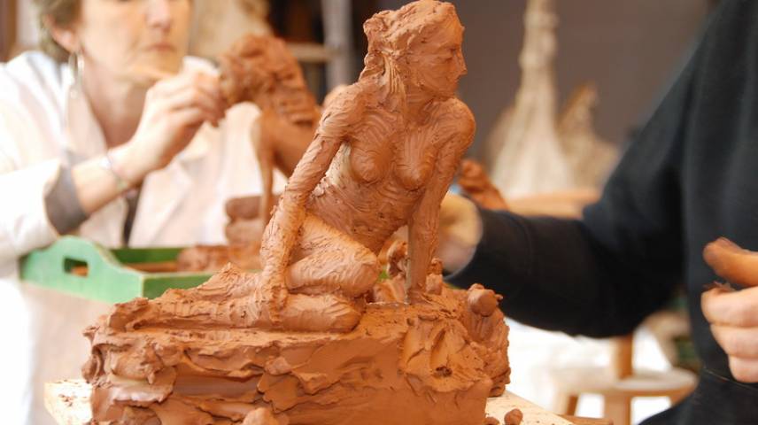 STAGE DE MODELAGE AVEC MODELE, OU STAGE DE TAILLE DE PIERRE, TOUS LES MOIS